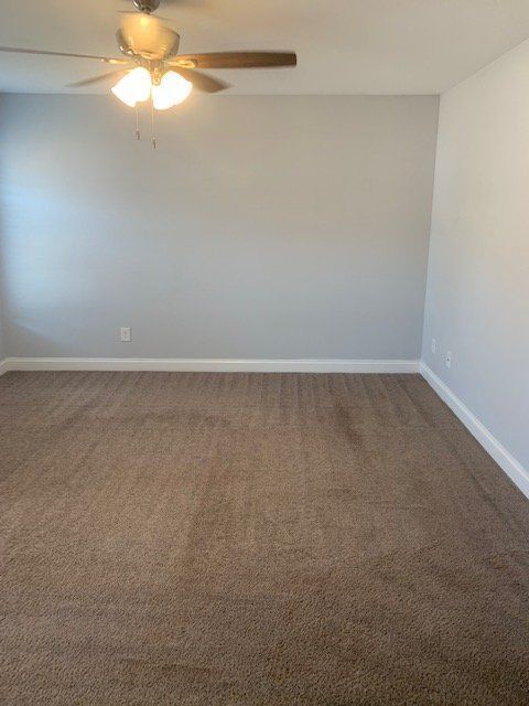 Building Photo - 2932 Beunavista Ct