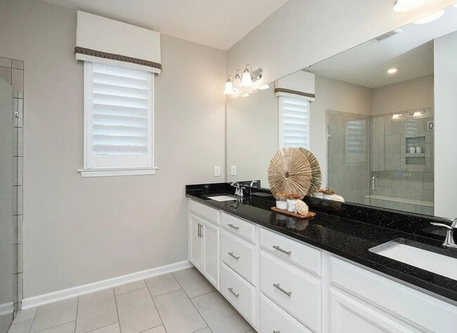 Building Photo - LEASE TO OWN OPPORTUNITY! SHARE IN HOME'S ...