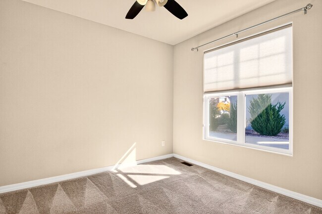 Building Photo - 5279 Mount Cutler Ct