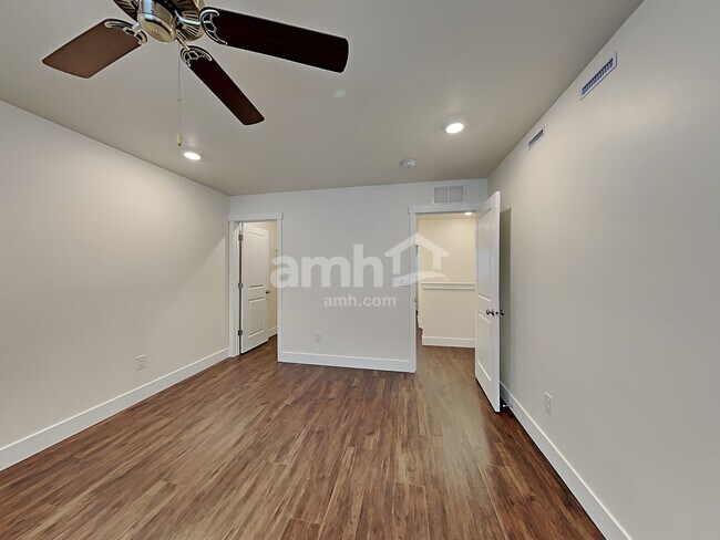 Building Photo - 4043 Bold Stripe Ave