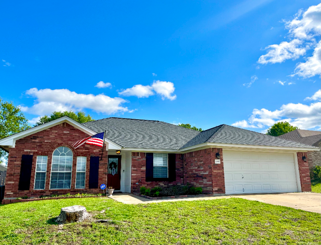 Primary Photo - 4110 Embers Dr