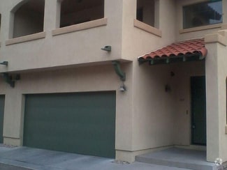 Building Photo - 635 Harvill Dr