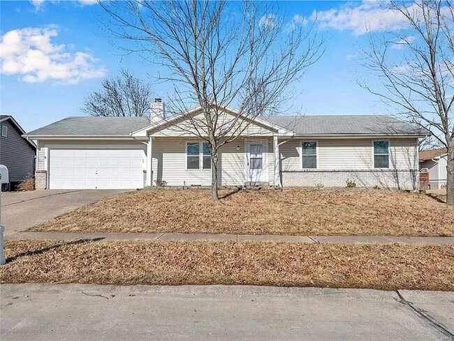 Primary Photo - 1079 Crestwood Ln