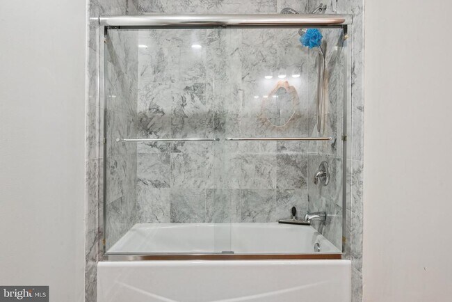 Building Photo - 1147 N 4th St