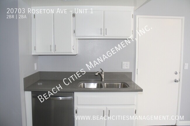 Building Photo - 20703 Roseton Ave
