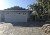 Building Photo - 3402 Bayberry Dr