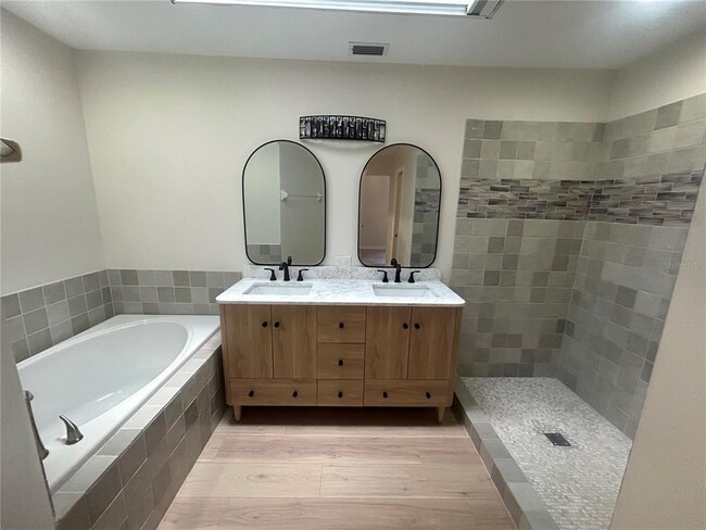 Building Photo - 12244 NW 10th Pl