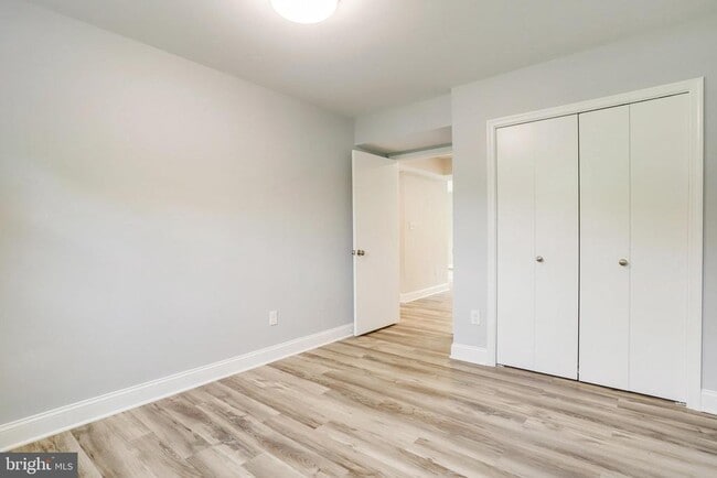 Building Photo - 6820 Wheatley Ct