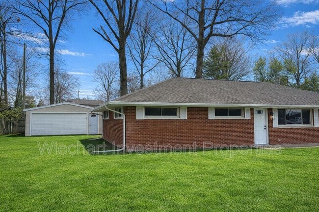 Building Photo - 713 Wildwood Ave