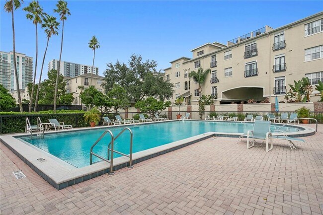 Building Photo - 1002 S Harbour Island Blvd