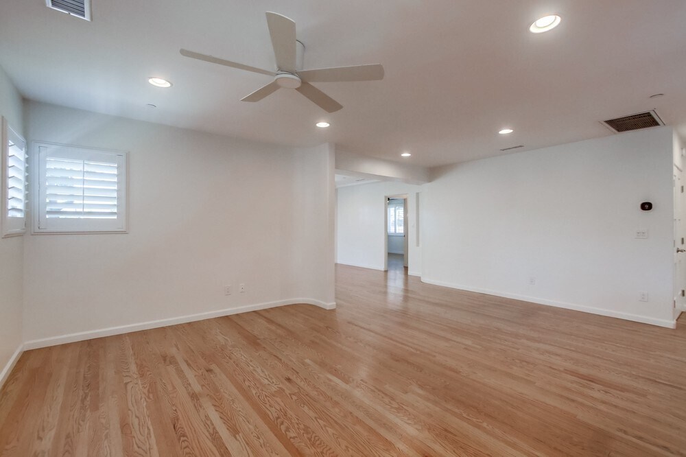 Building Photo - 4747 Rolando Blvd