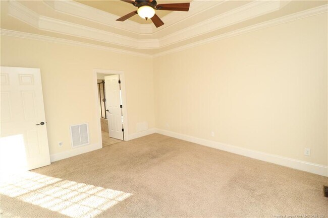 Building Photo - 7124 Blue Juniper Ct