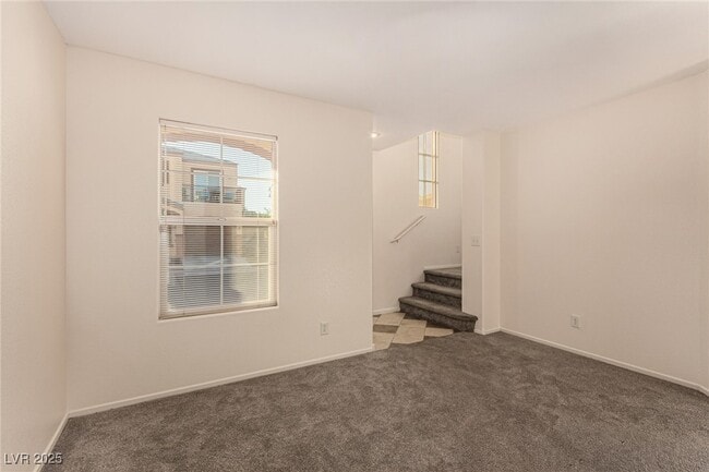 Building Photo - 10396 Midseason Mist St