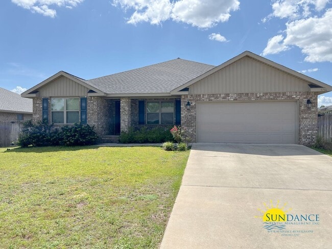 Primary Photo - Stunning 4 Bedroom Home in Willow Creek Pl...