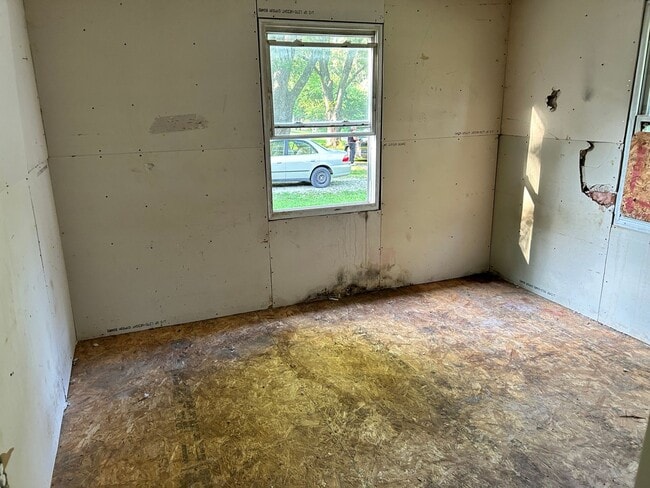 Building Photo - 2913 N Brownsville Rd