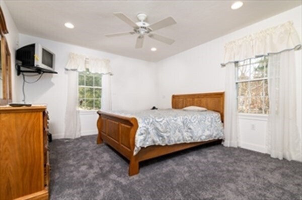 Building Photo - 367 Rockland St