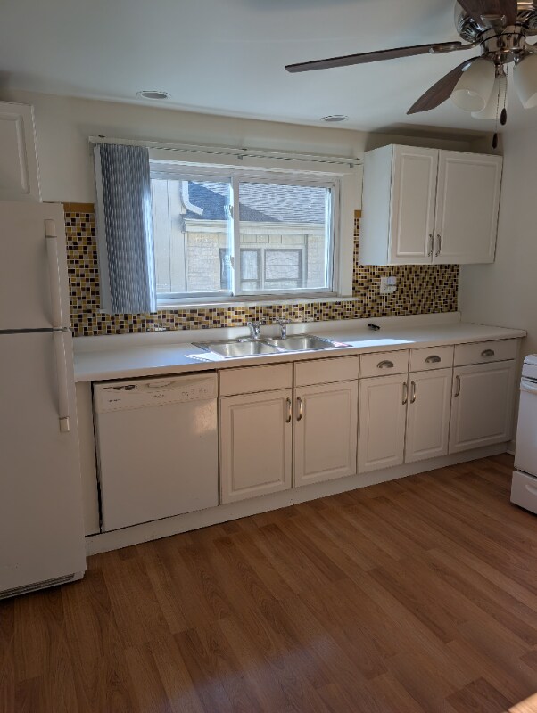 Building Photo - 14837 Keating Ave