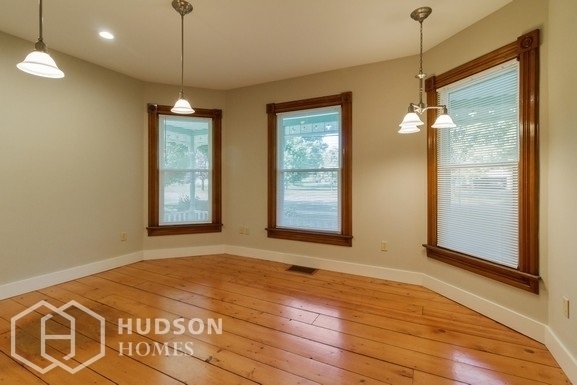 Building Photo - NOW AVAILABLE! 8881 North Main Street, Pol...