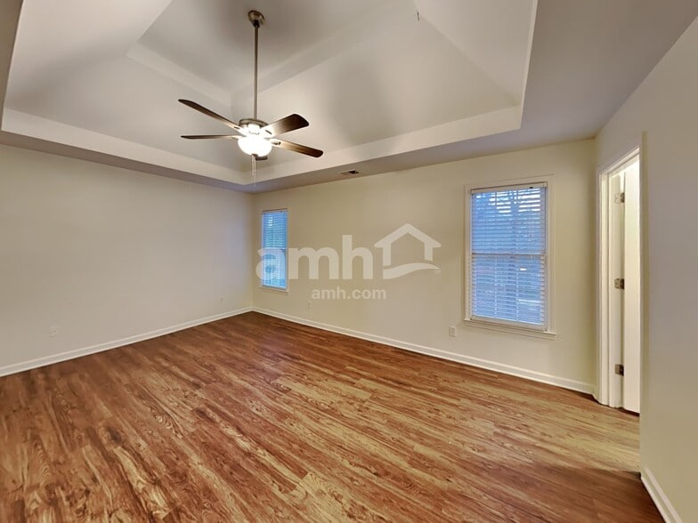 Building Photo - 3987 Fox Glen Dr