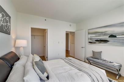 Building Photo - A beautiful  1 Bedroom 1 Bathroom at the B...