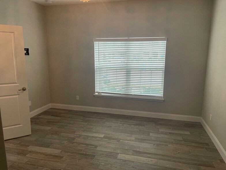 Building Photo - 3457 Medici Blvd