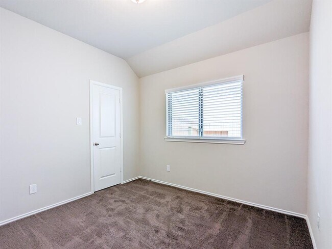Building Photo - 20726 Bulbine Vly Dr