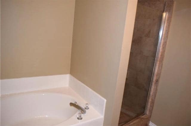 Building Photo - 2516 Cattleman Dr