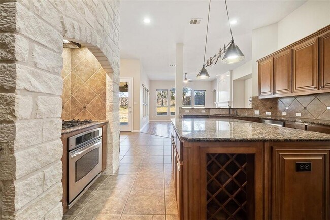Building Photo - 15913 Spillman Ranch Loop
