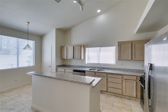 Building Photo - 2510 Roaring Lion Ave