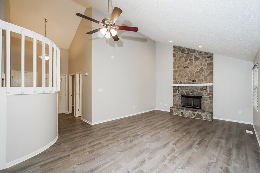 Building Photo - 7248 Eagle Bay N Dr