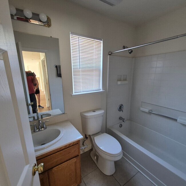 Building Photo - 5317 Buckwood Way