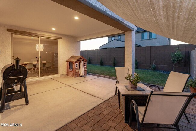 Building Photo - 14274 W Sand Hills Rd