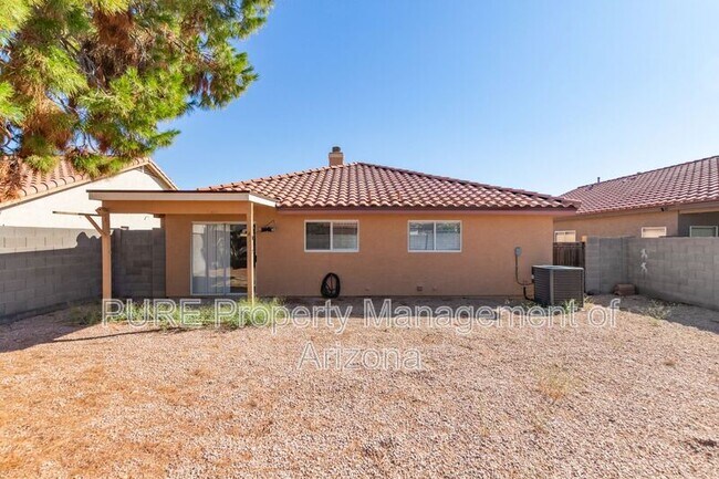 Building Photo - 8132 E Onza Ave