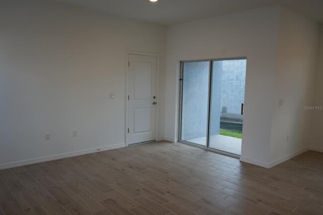Building Photo - 1849 Horsetail Dr