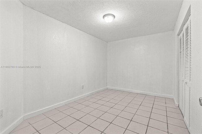 Building Photo - 28214 SW 143rd Ct