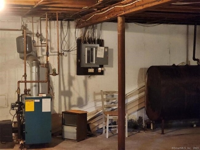 Building Photo - 29 Brook Pine Dr