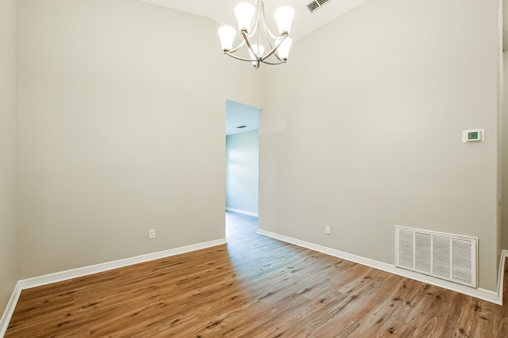 Building Photo - 2156 Pimlico St