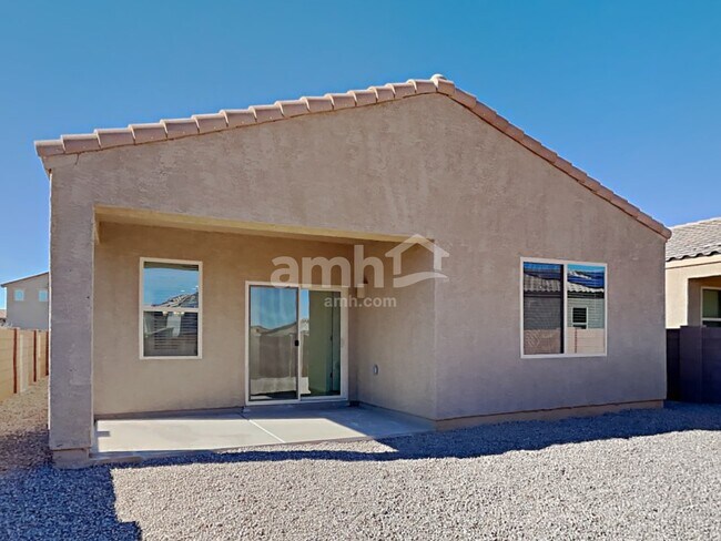 Building Photo - 672 N Nestled Hummingbird Ln E