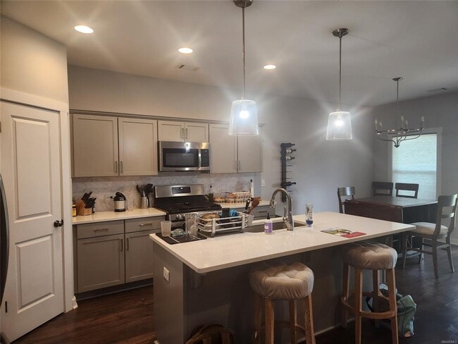 Building Photo - 1007 Old Quarters Rd