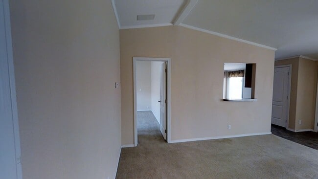 Building Photo - 325 E Lime St
