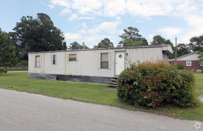 Primary Photo - Oakley Mobile Home Park