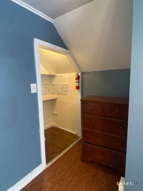 Building Photo - 27 Benham St