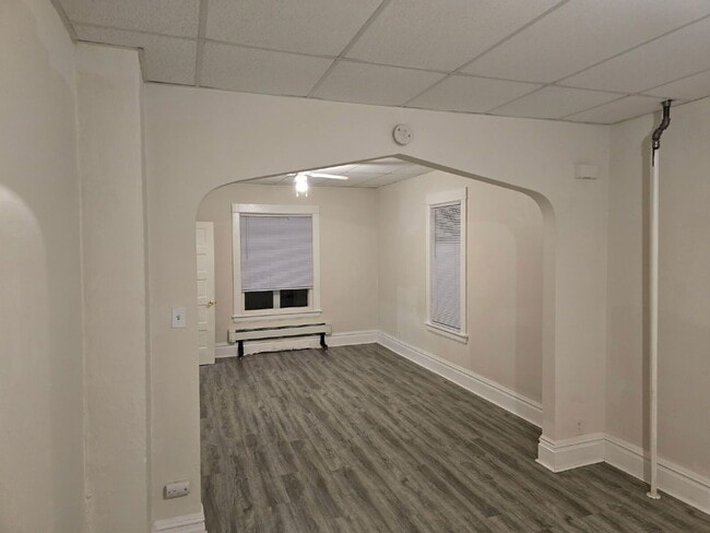 Primary Photo - 4826 20th Ave