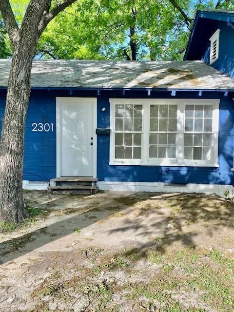 Building Photo - 2301 N 16th St