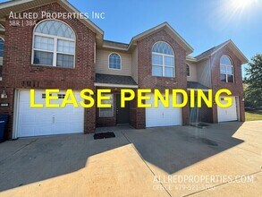 Building Photo - 2929 Meridian Pl