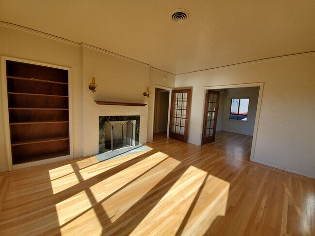 Primary Photo - Top Floor Rockridge Two Bedroom Condo with...