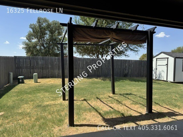 Building Photo - 16325 Fellrose Ln