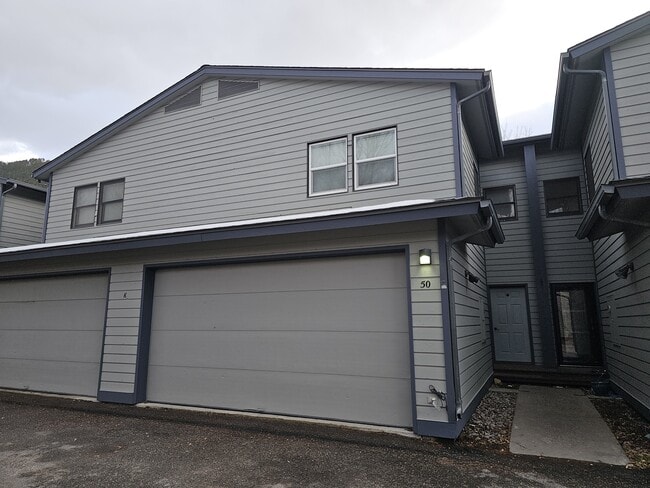 Building Photo - 1070 Elk Run Ln