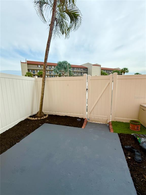 Building Photo - 8901 Blind Pass Rd