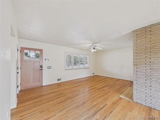 Building Photo - 1695 E Cornell Ave